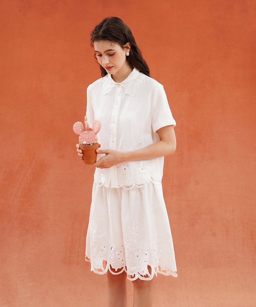 Embroidered Collar Short Sleeve Blouse