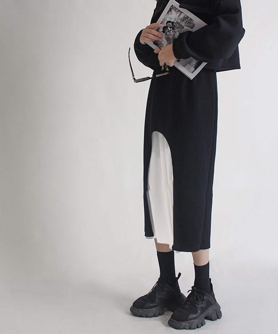 Chiffon Panel Sweat Skirt