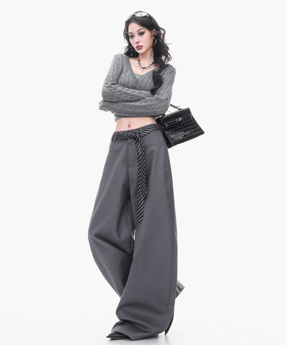 Cable Cropped Curve Cardigan