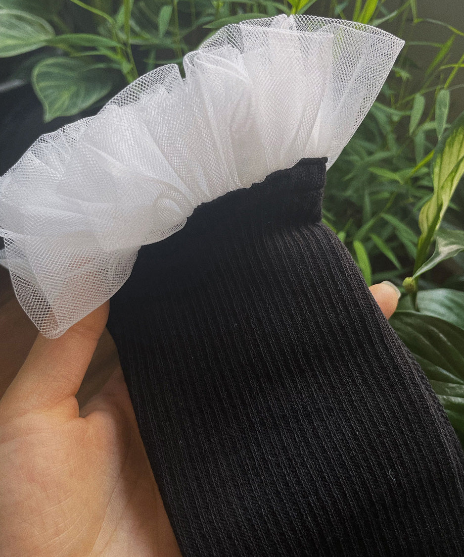 Halo Frill Rib Socks