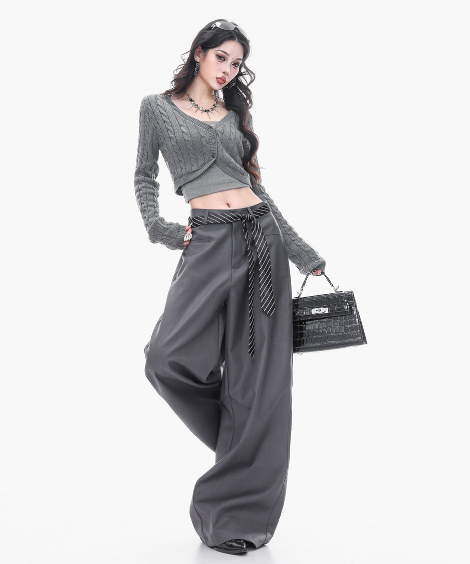 Cable Cropped Curve Cardigan