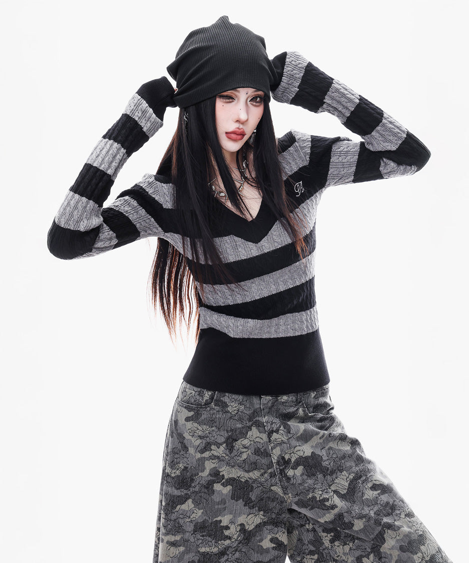 Cable Stripe VNeck Top