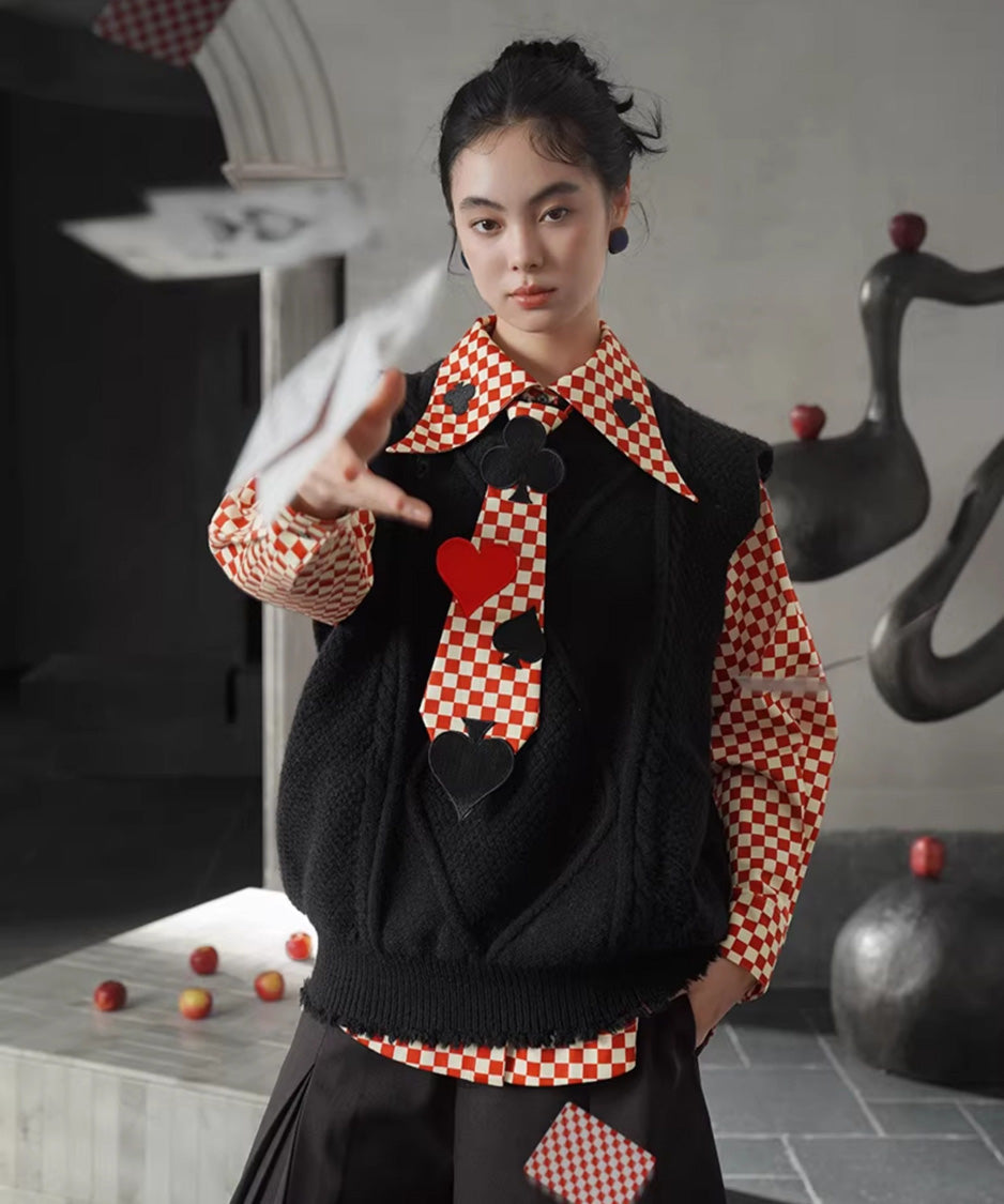 Checker Emblem Collar Blouse