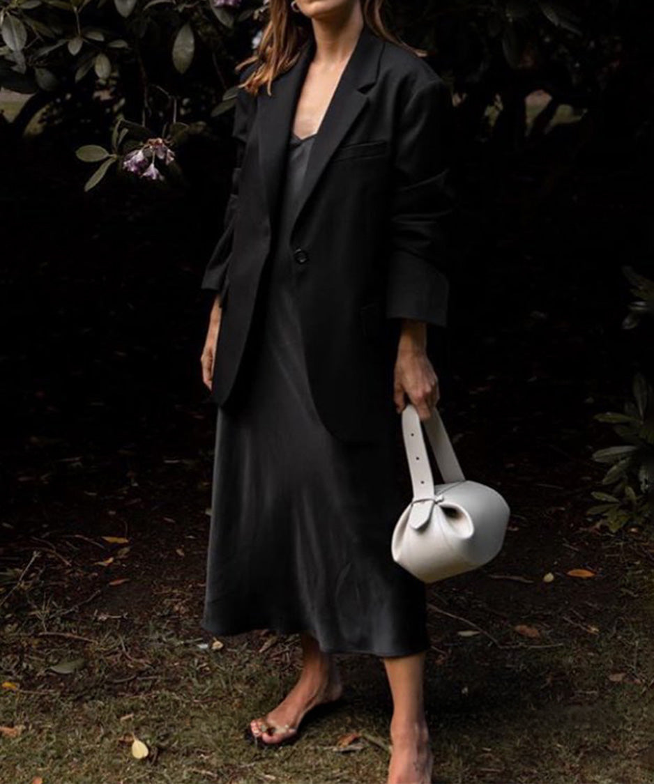 Orbit Curve Bag