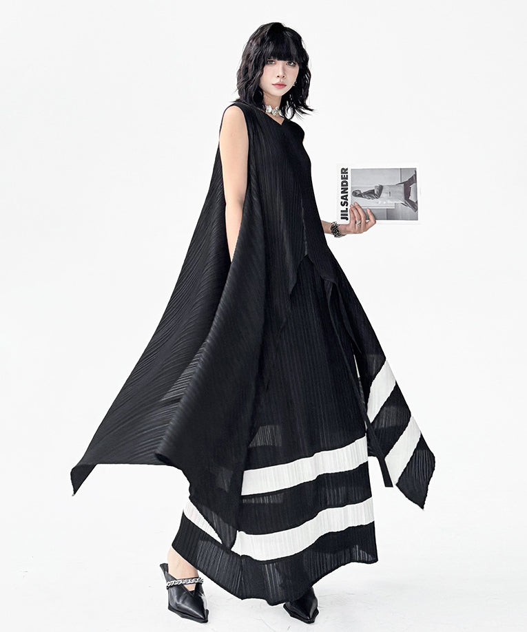Pleated Contrast Stripe Series