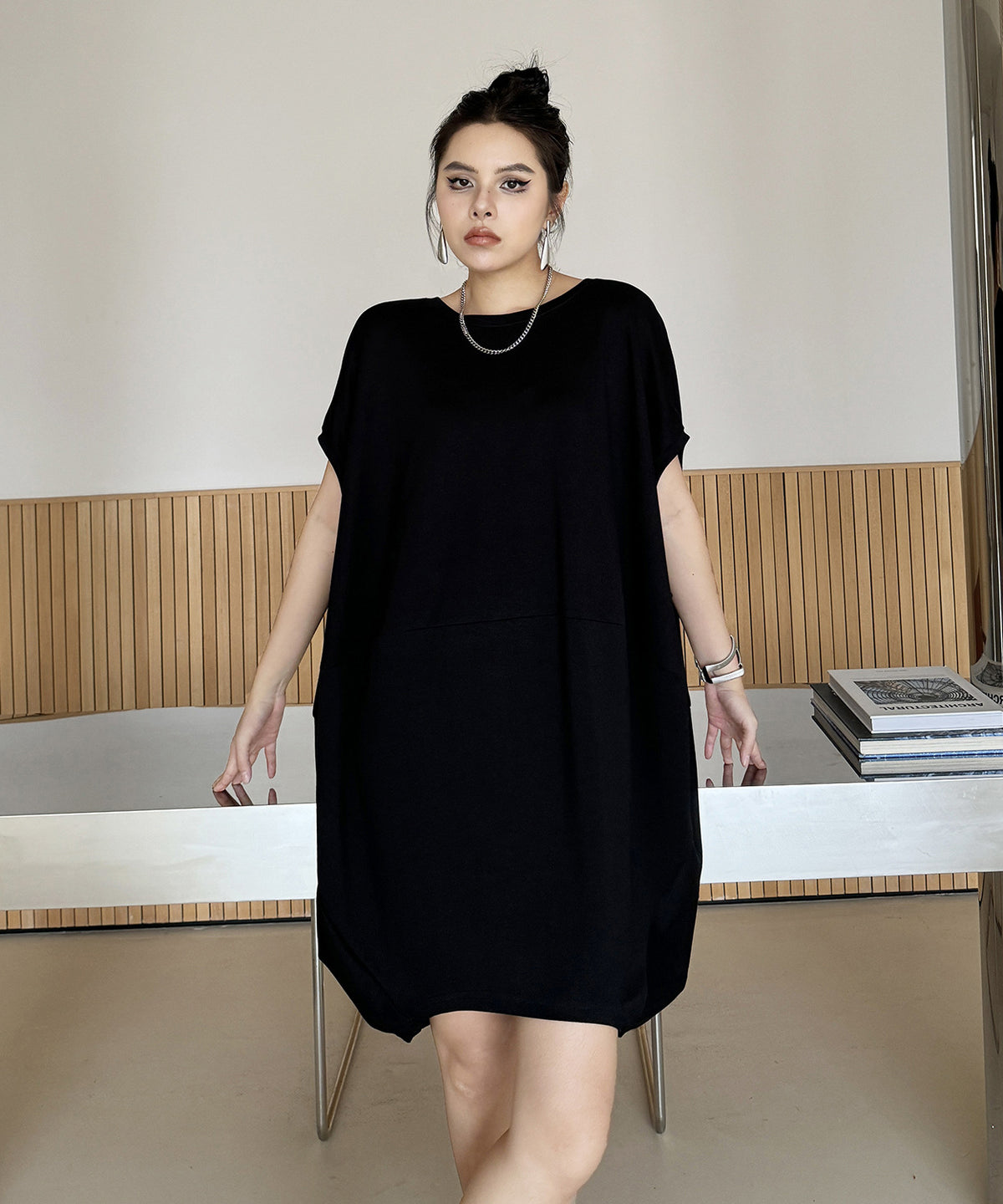 Balloon Silhouette Dress