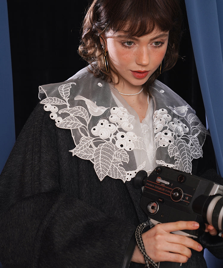Embroidered Bird Collar Blouse