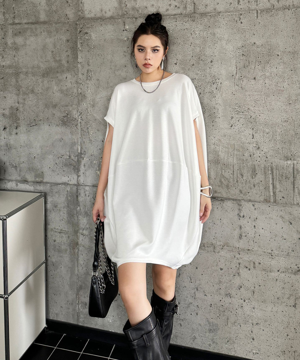 Balloon Silhouette Dress