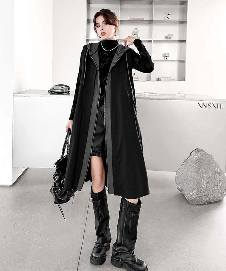 Hood Frame Long Vest
