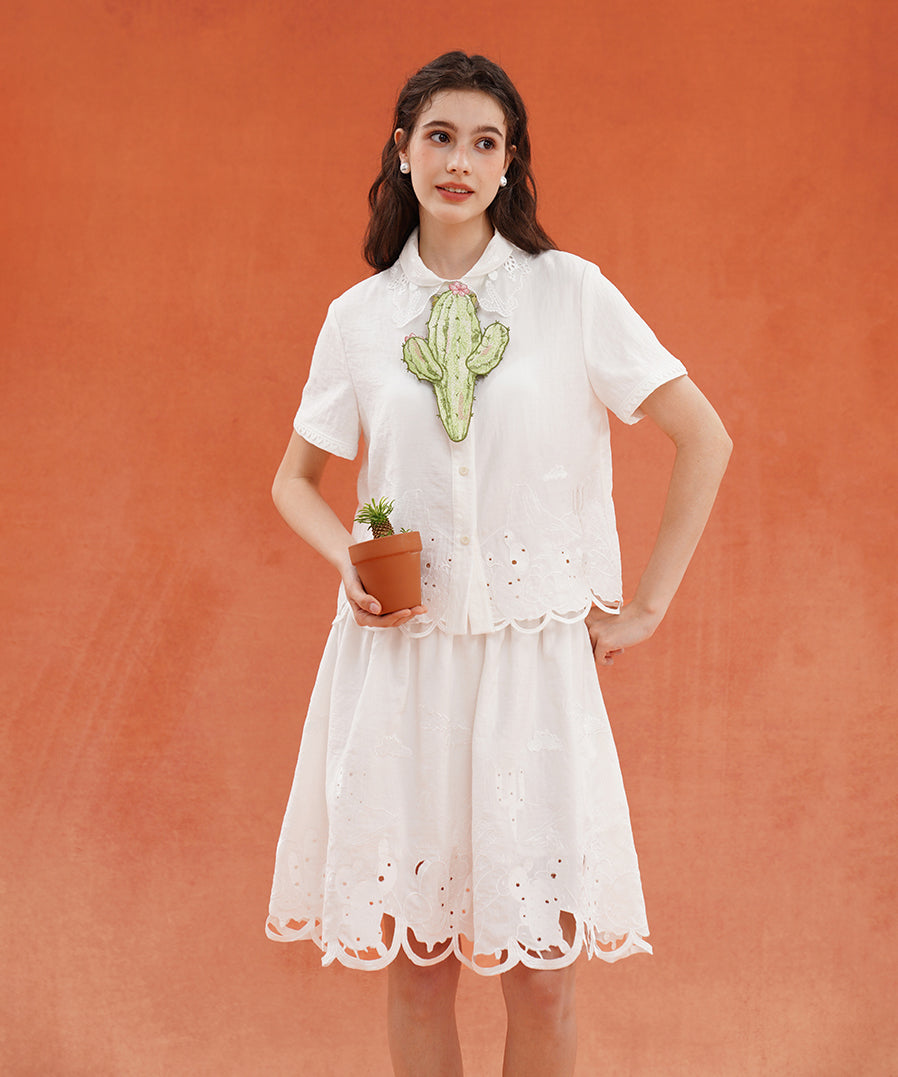 Embroidered Collar Short Sleeve Blouse
