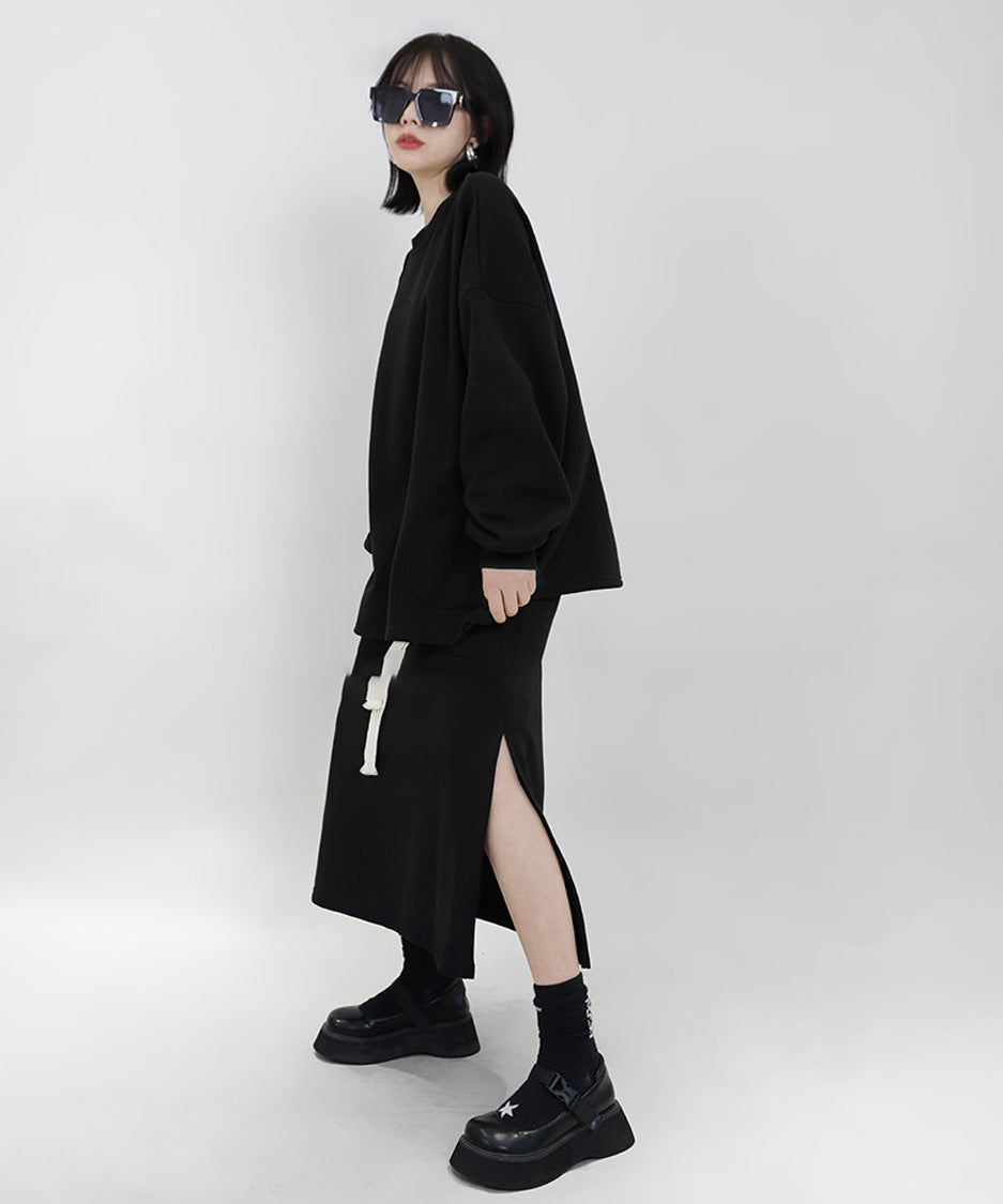 Ribbon Slit Sweat Skirt