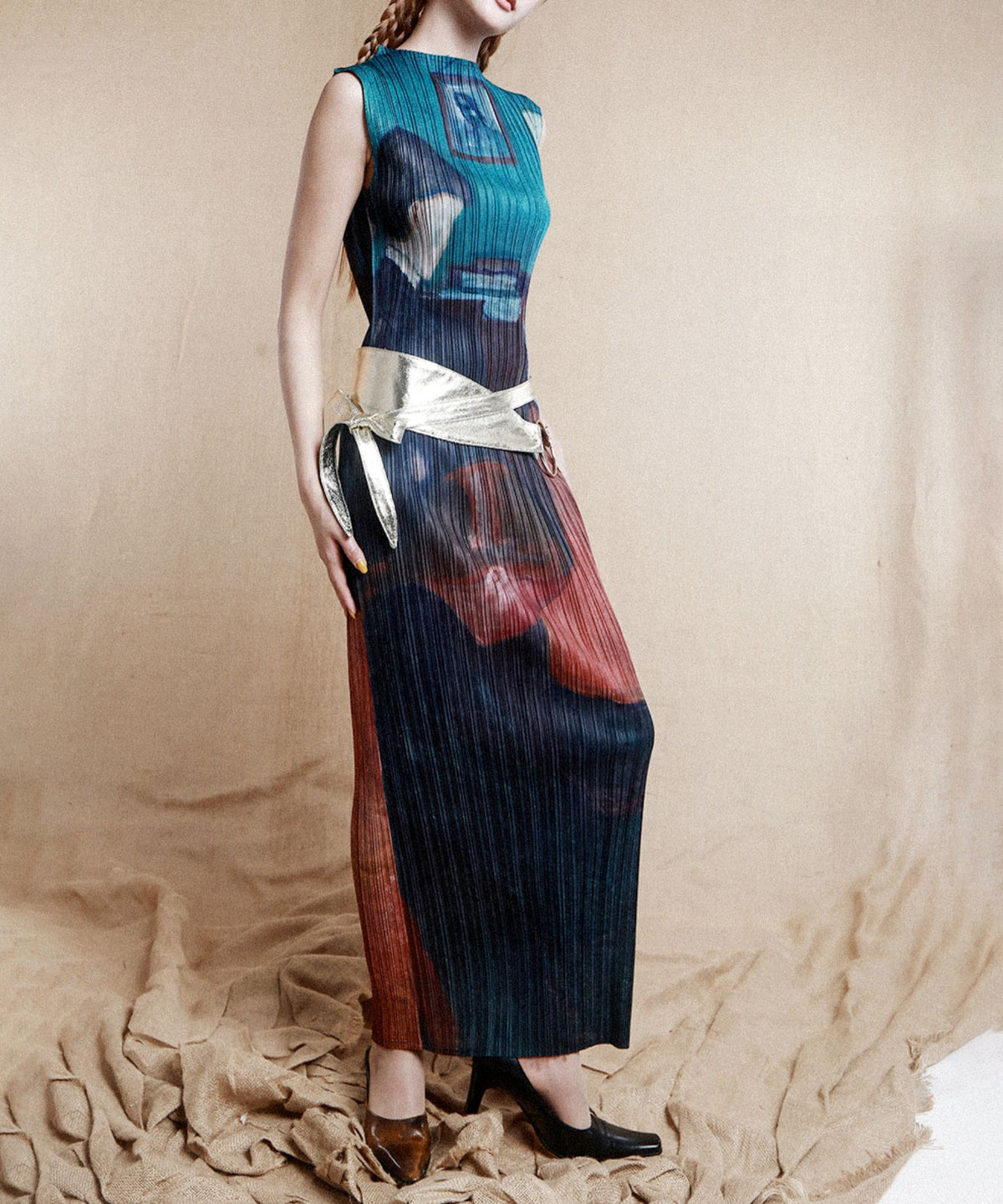 Painting Motif Sleeveless Dress