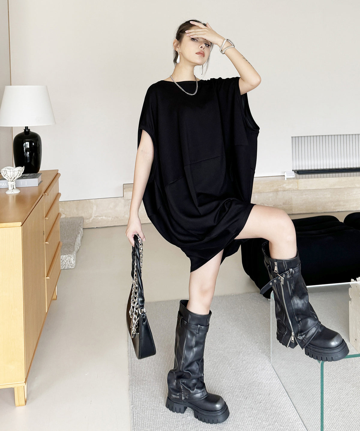 Balloon Silhouette Dress