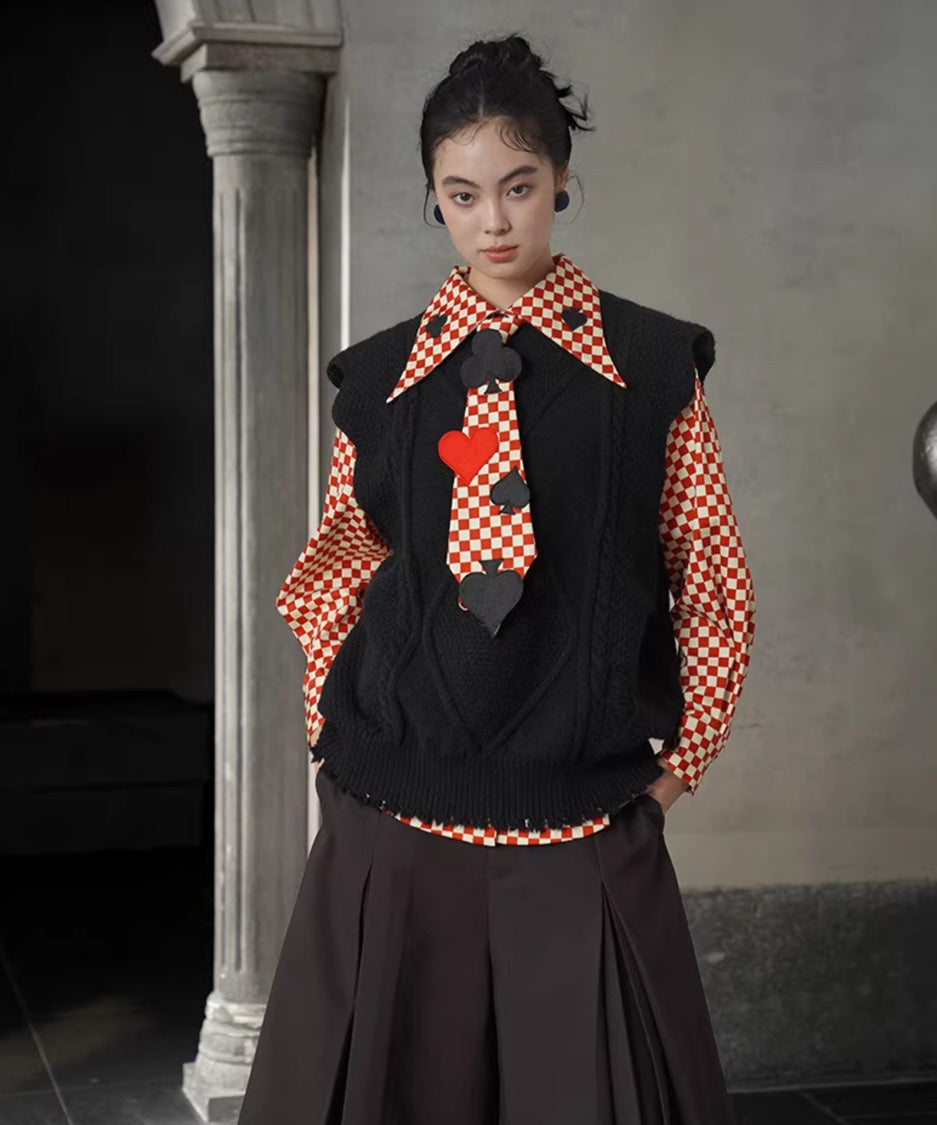Checker Emblem Collar Blouse