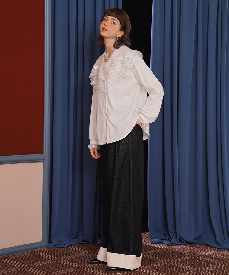 Embroidered Bird Collar Blouse