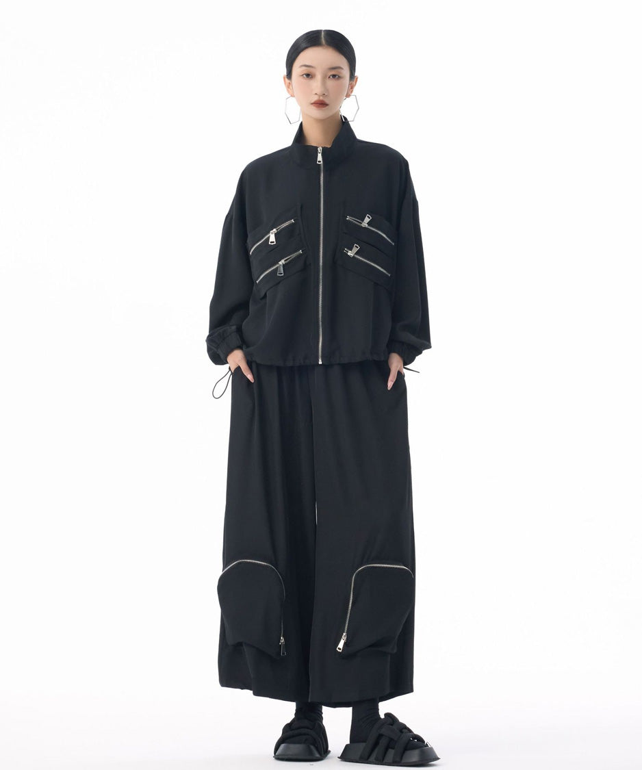 MultiPocket ZipUp Top