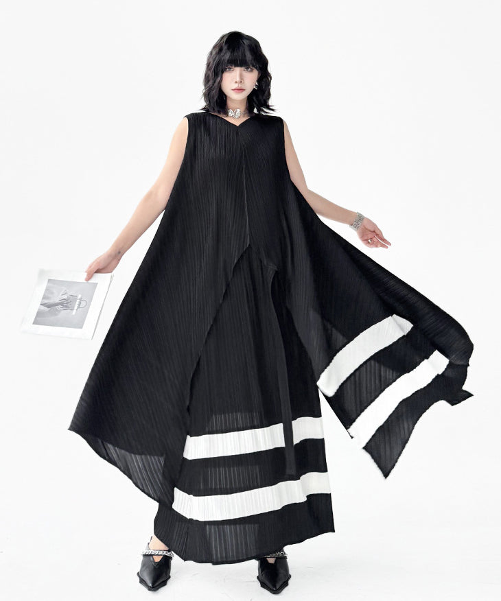 Pleated Contrast Stripe Series