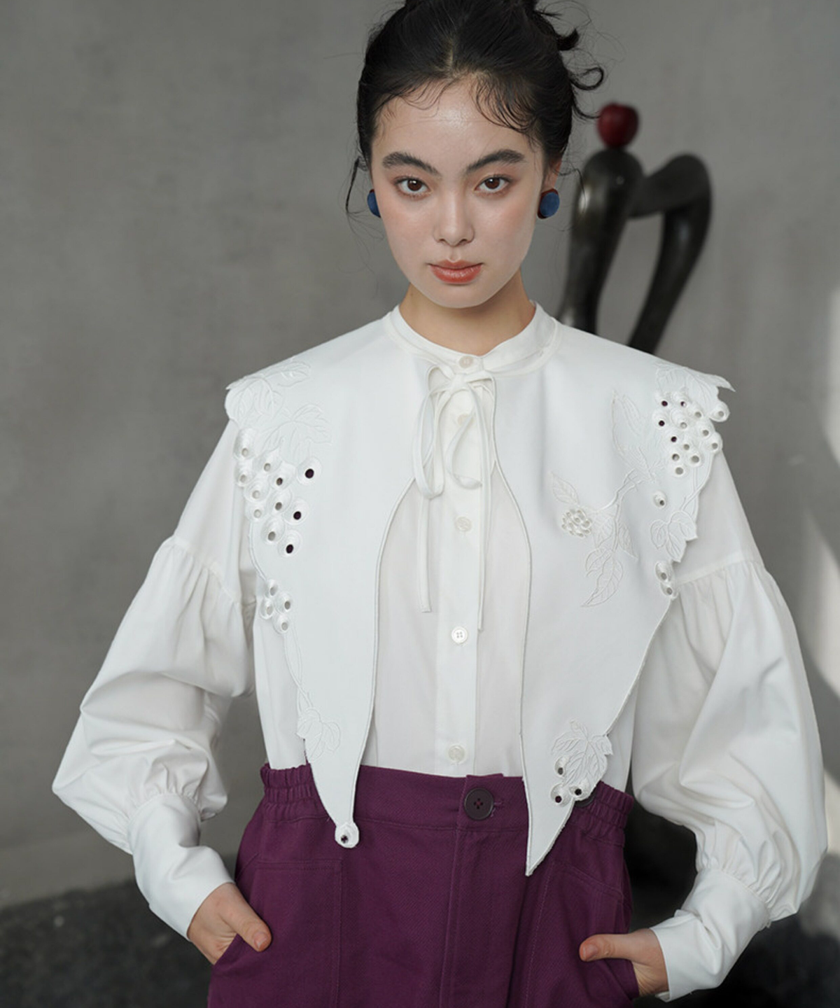 Lierre Collar Blouse
