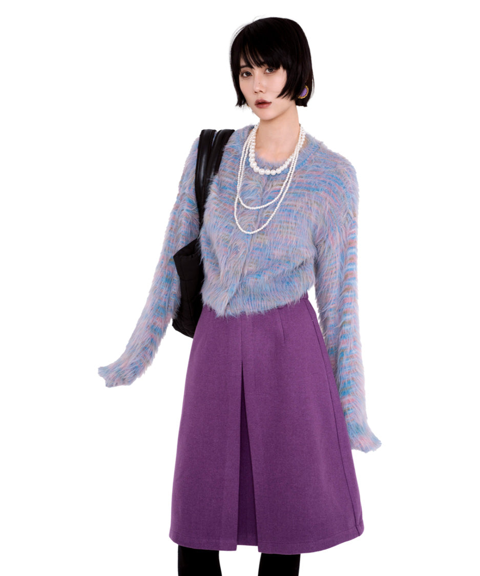 Front Pleat Touch Skirt