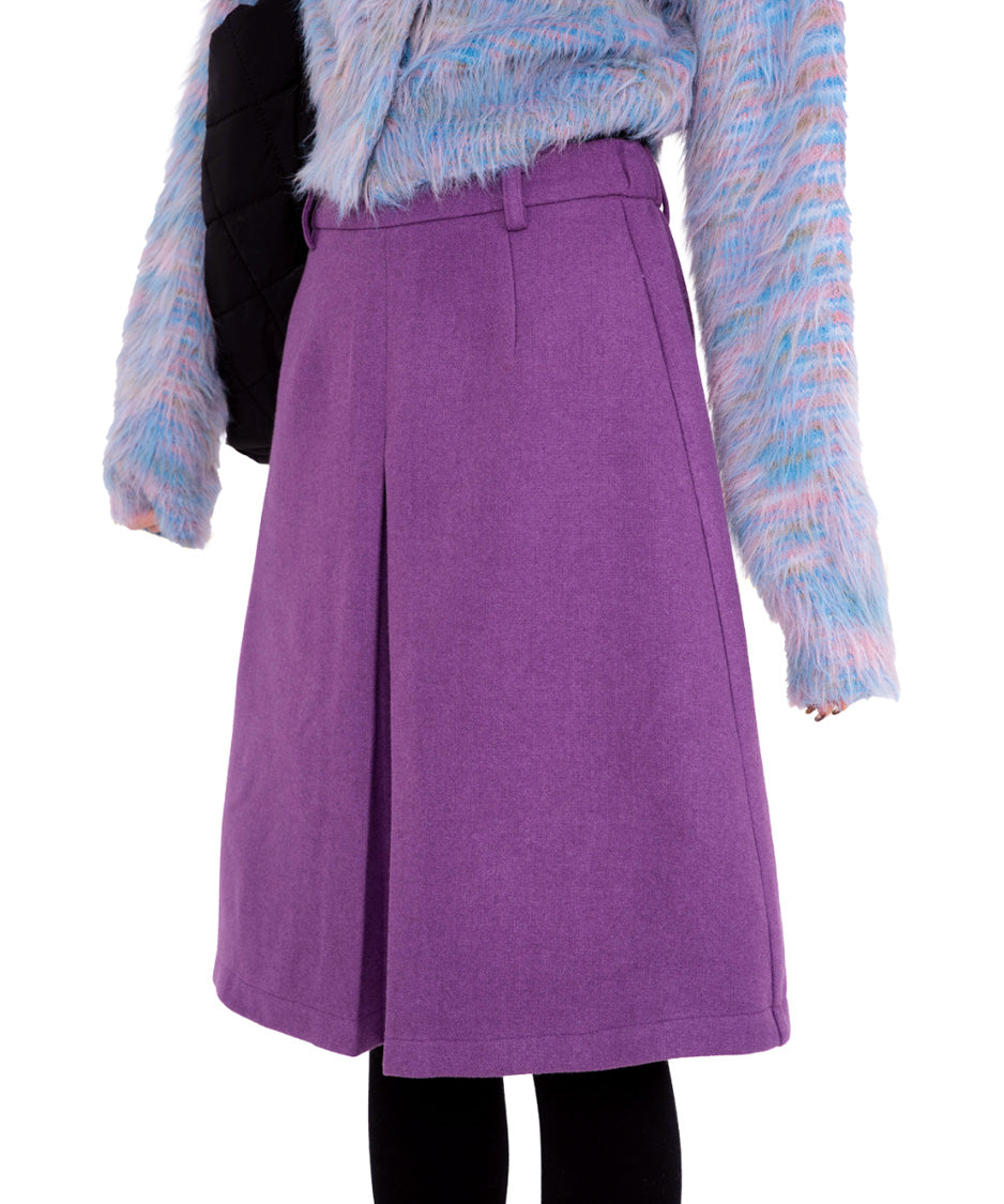 Front Pleat Touch Skirt