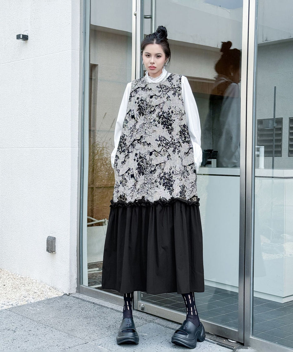 Monotone Tree Jacquard Dress