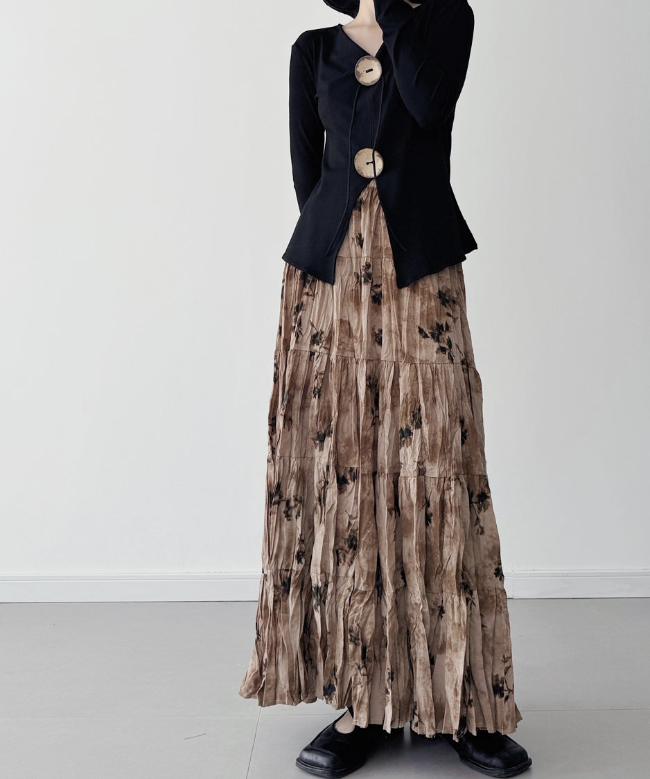 Wood Button Waist-Fit Top