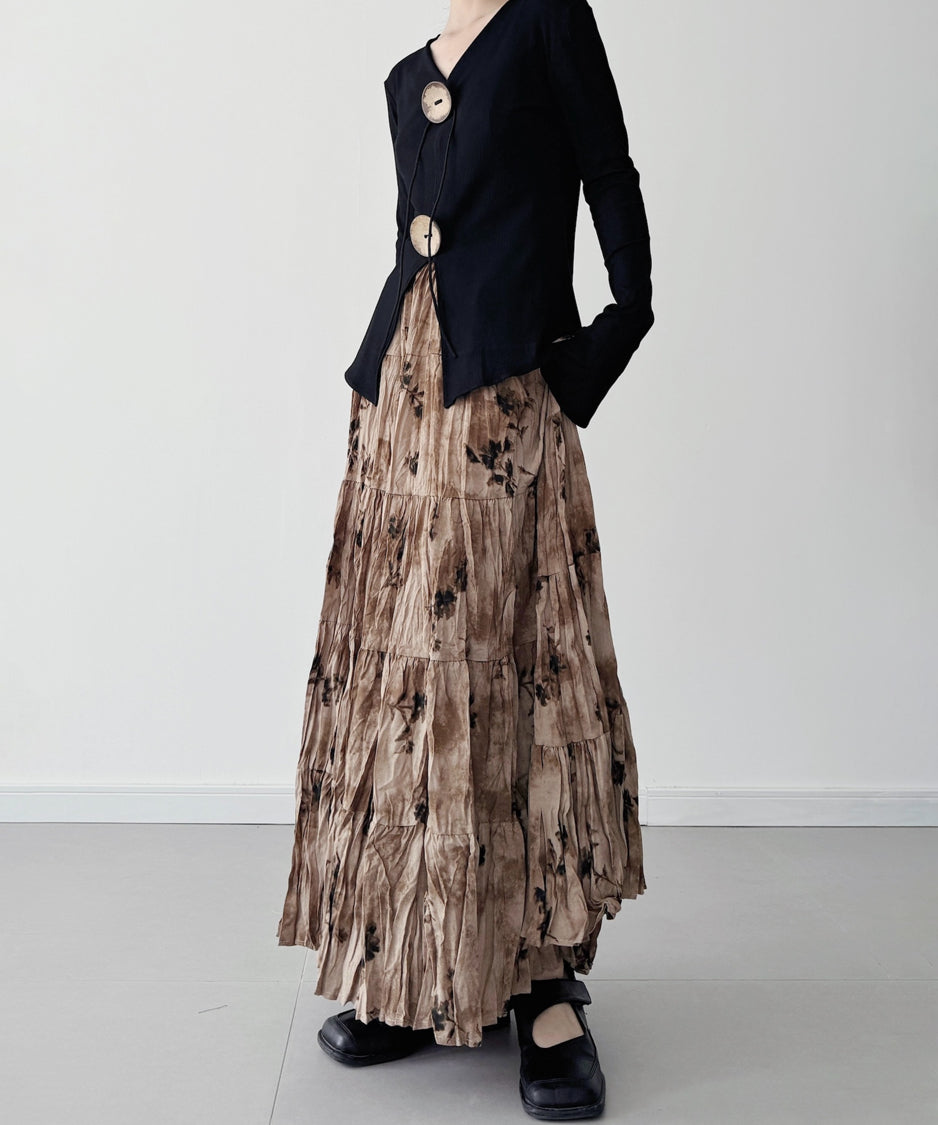Wood Button Waist-Fit Top