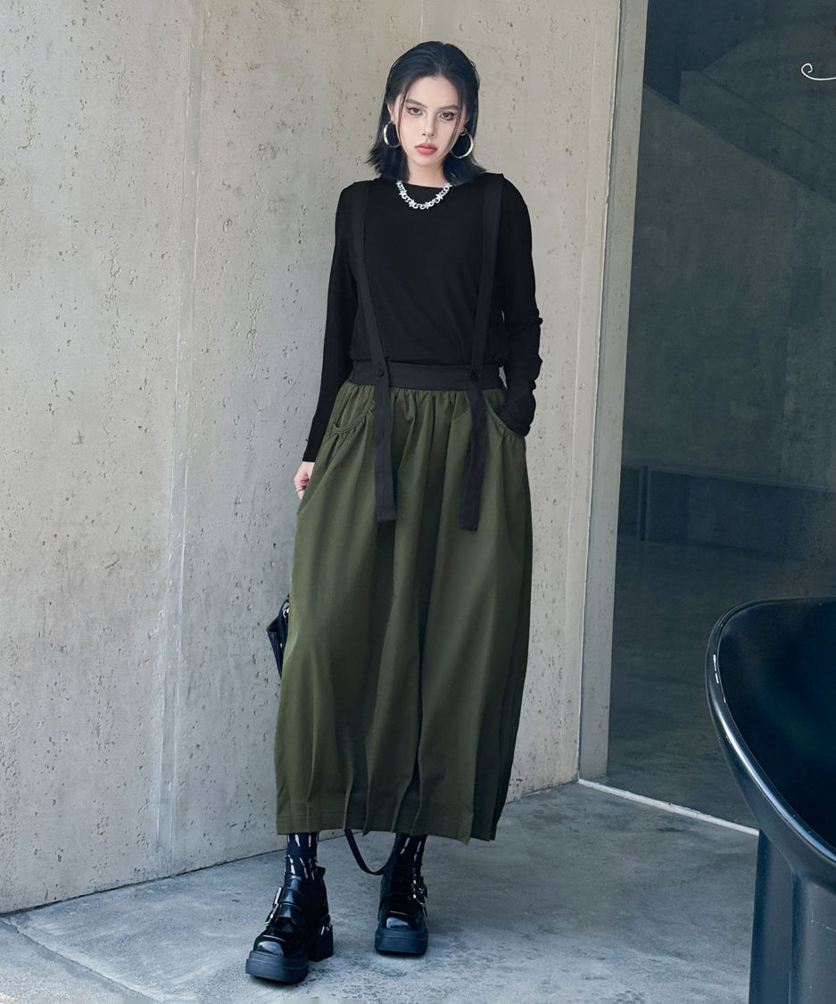 Cord Loose Suspender Skirt