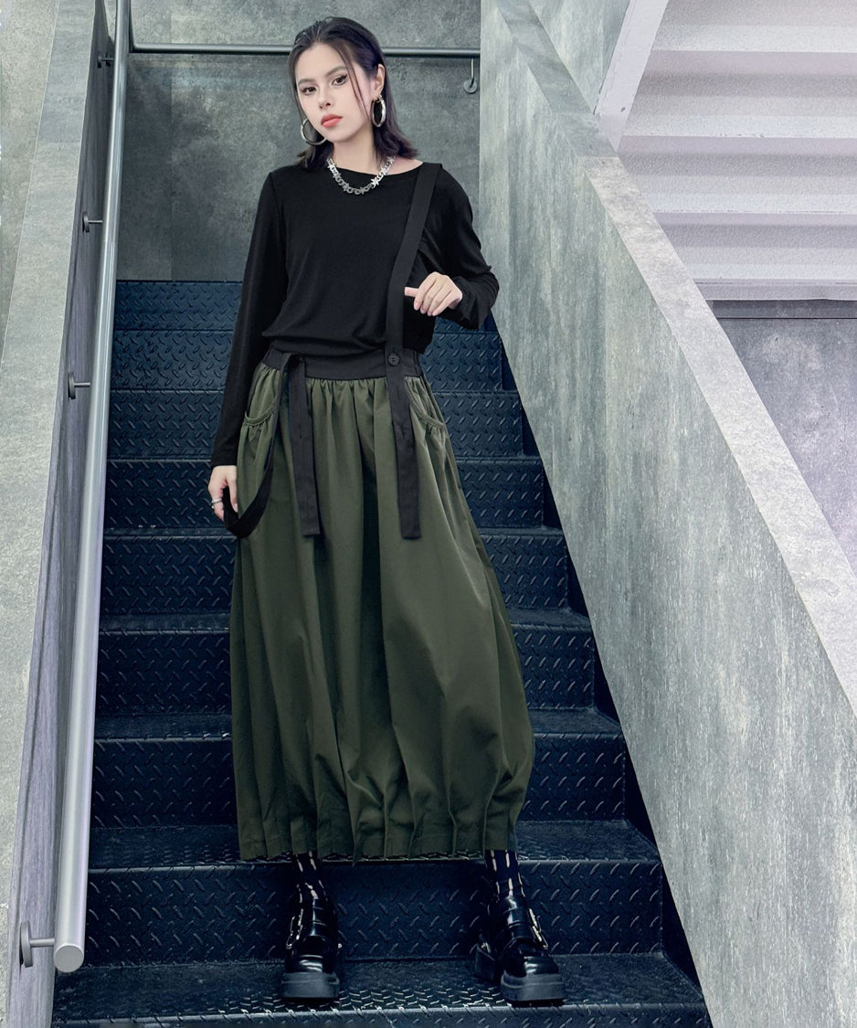 Cord Loose Suspender Skirt