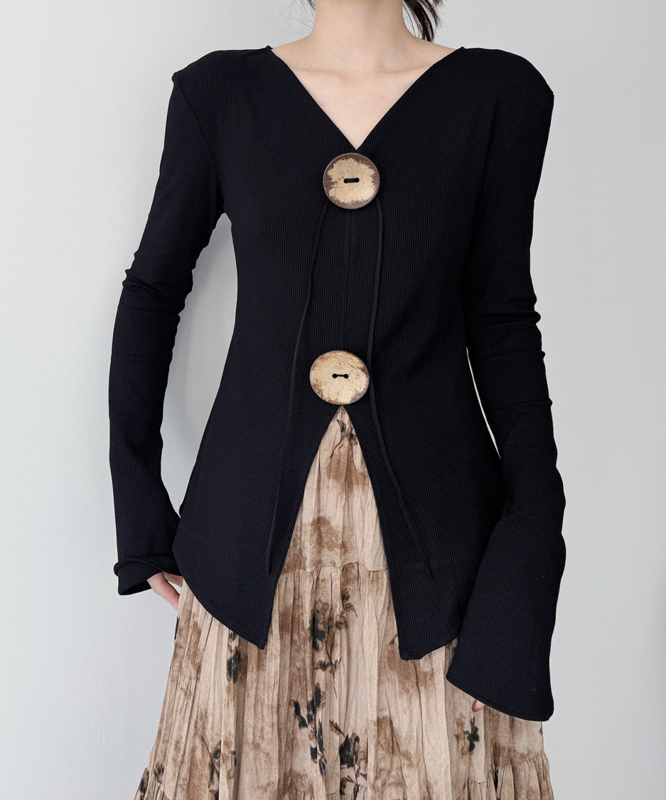 Wood Button Waist-Fit Top