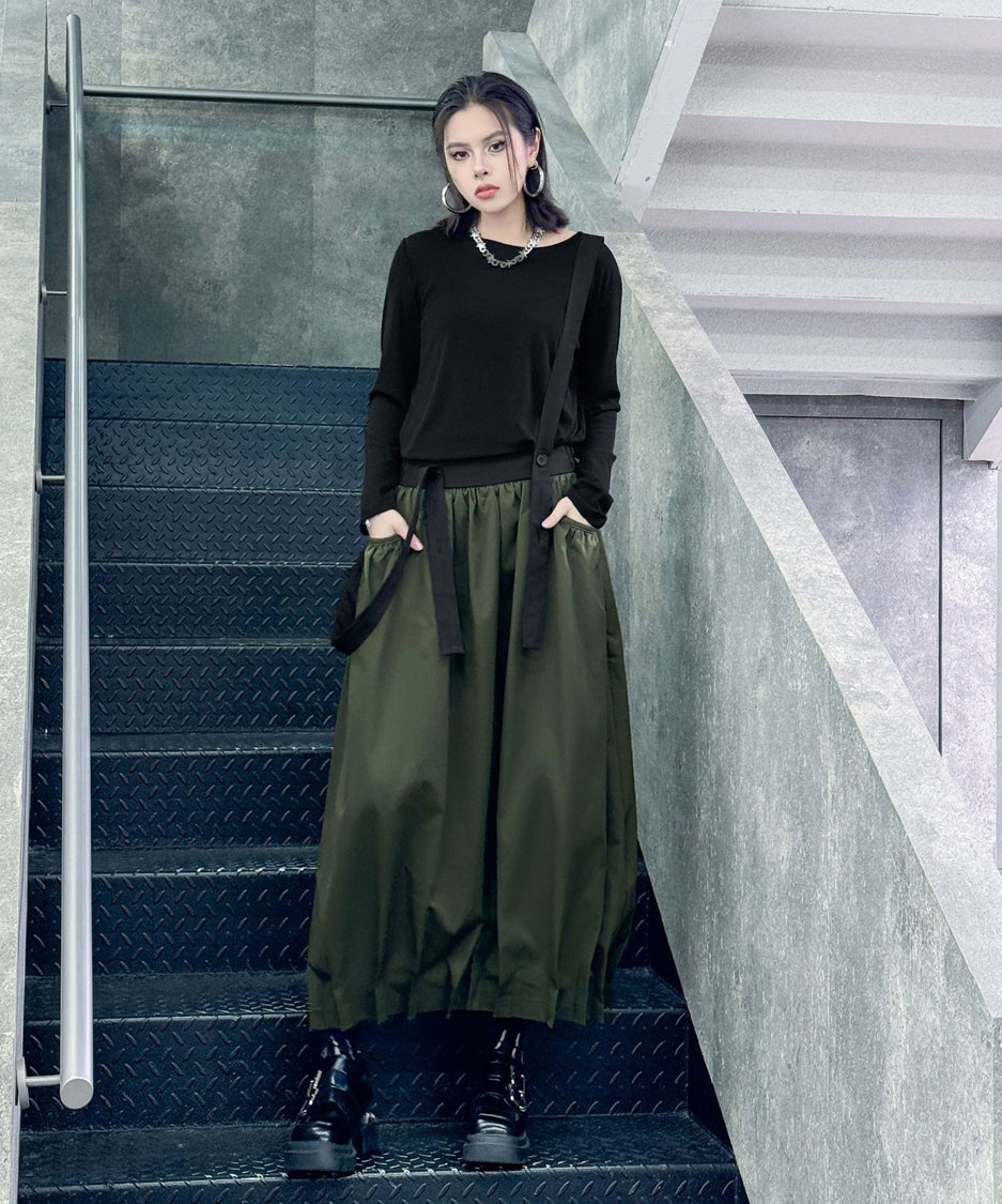 Cord Loose Suspender Skirt