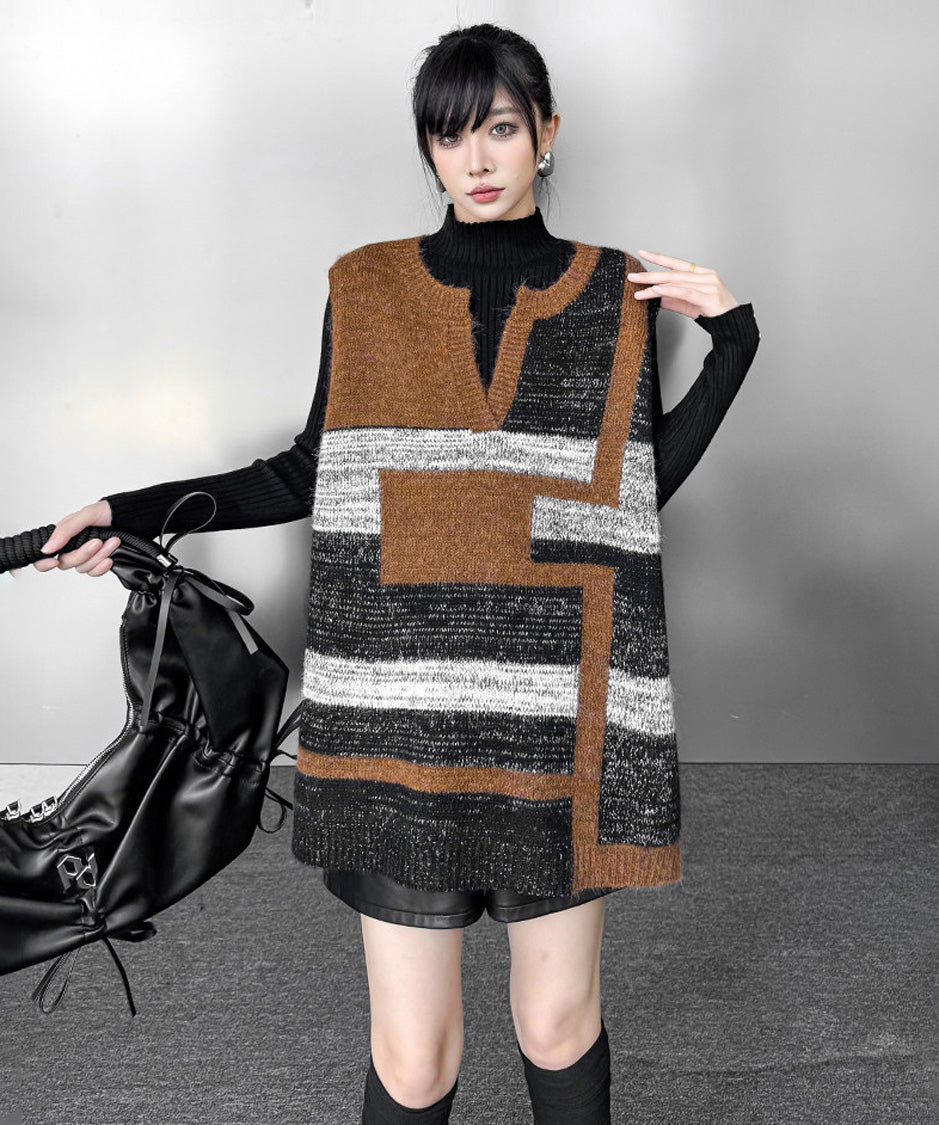 Offset Mosaic Vest Brown アップ
