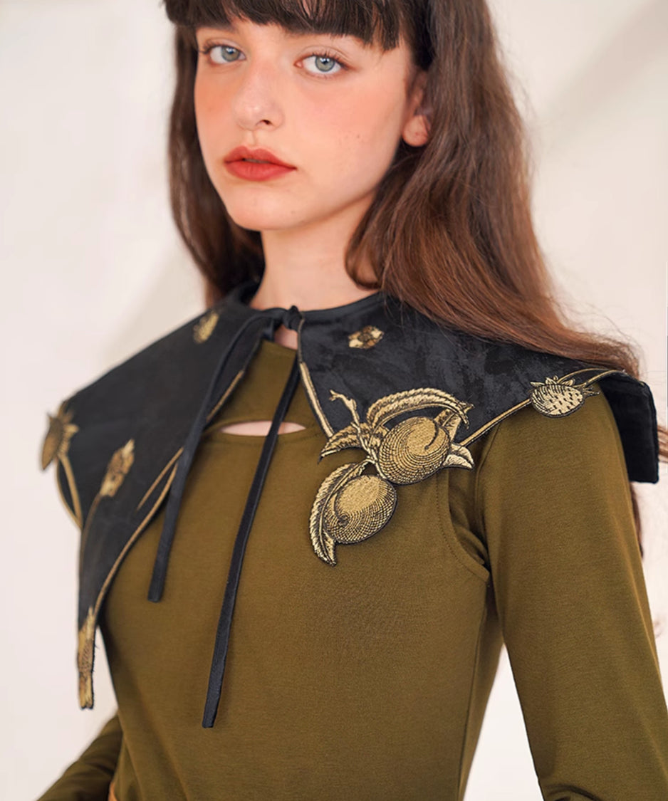 Botanical Embroidered Collar