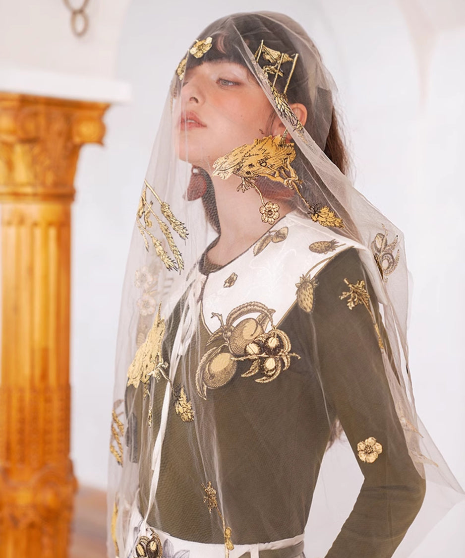Botanical Embroidered Collar