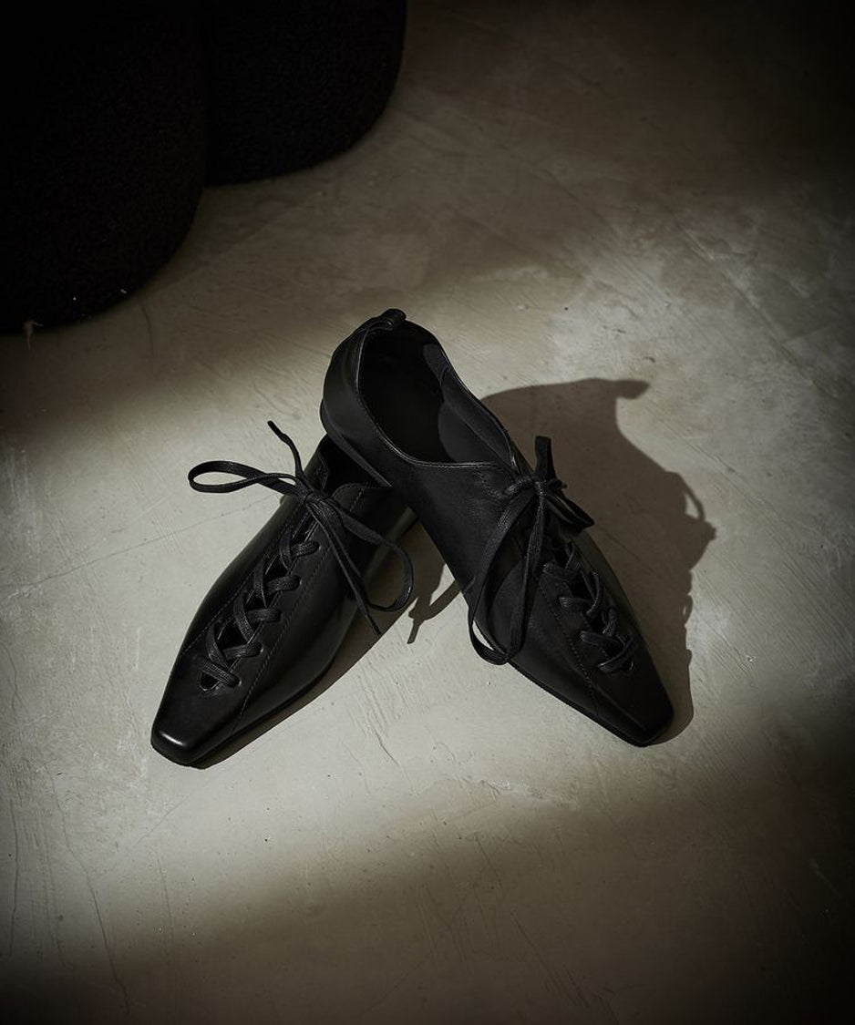 Lace Up Flat Shoes