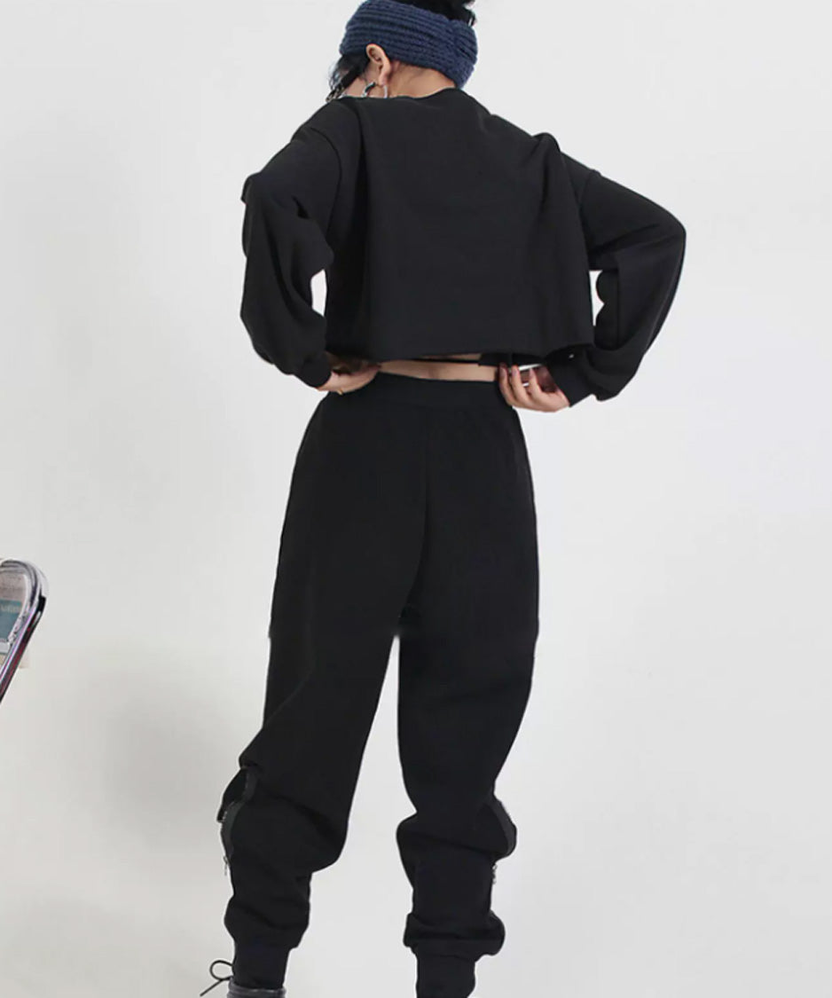 Zip Detail Cropped Sweatshirt