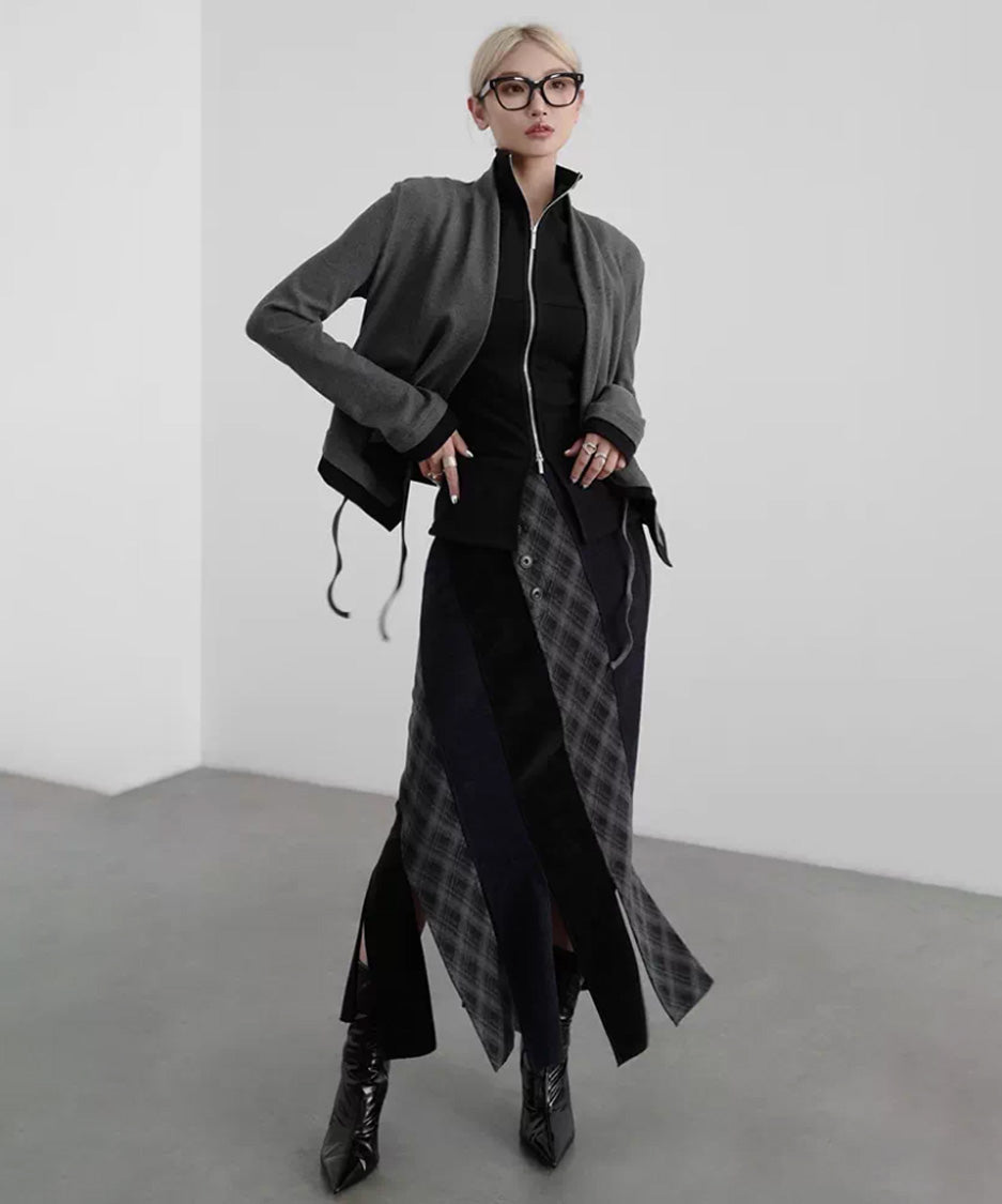 Diagonal Panel Layered Long Skirt
