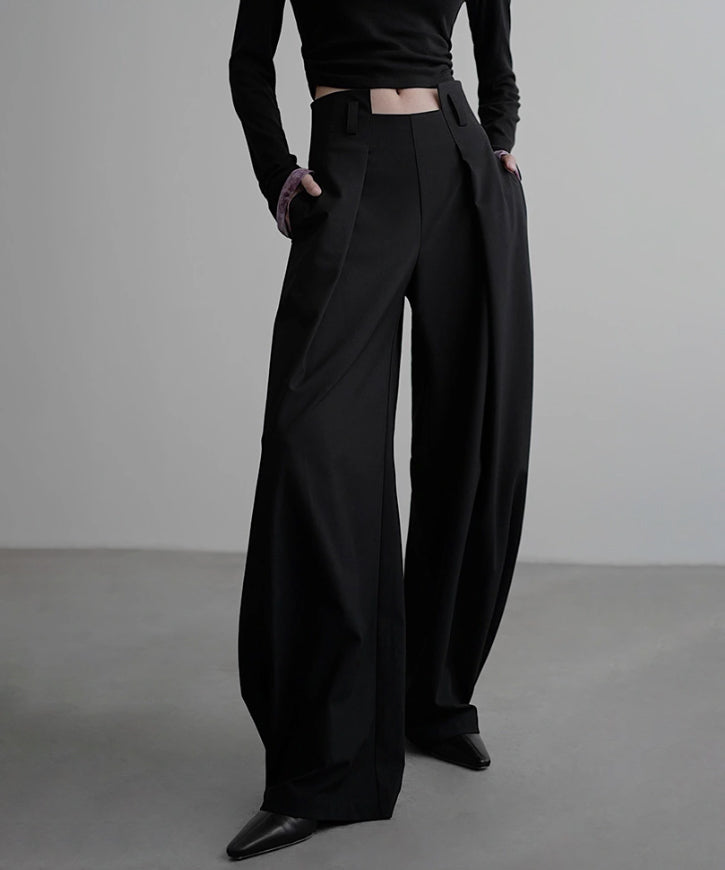 Side High Waist Tuck Pants