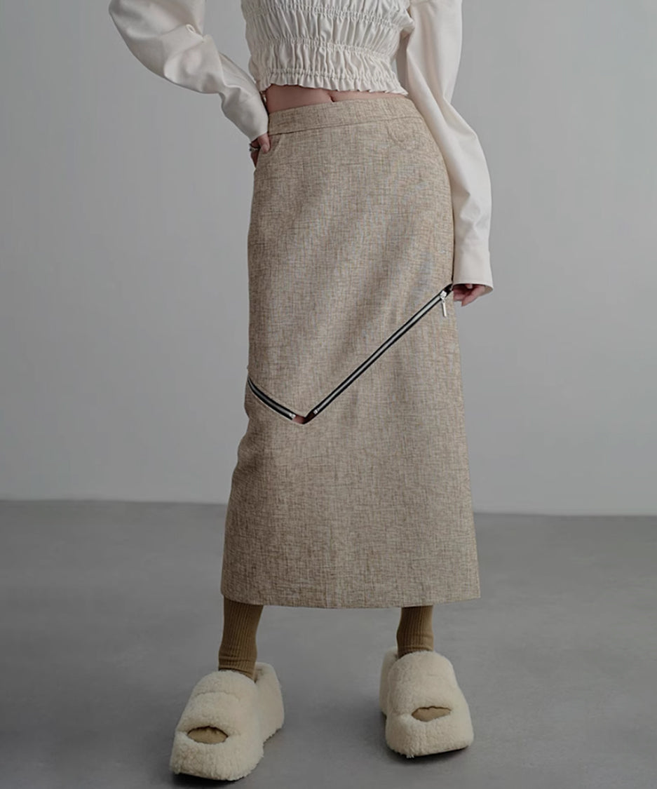 Separate Slit Skirt