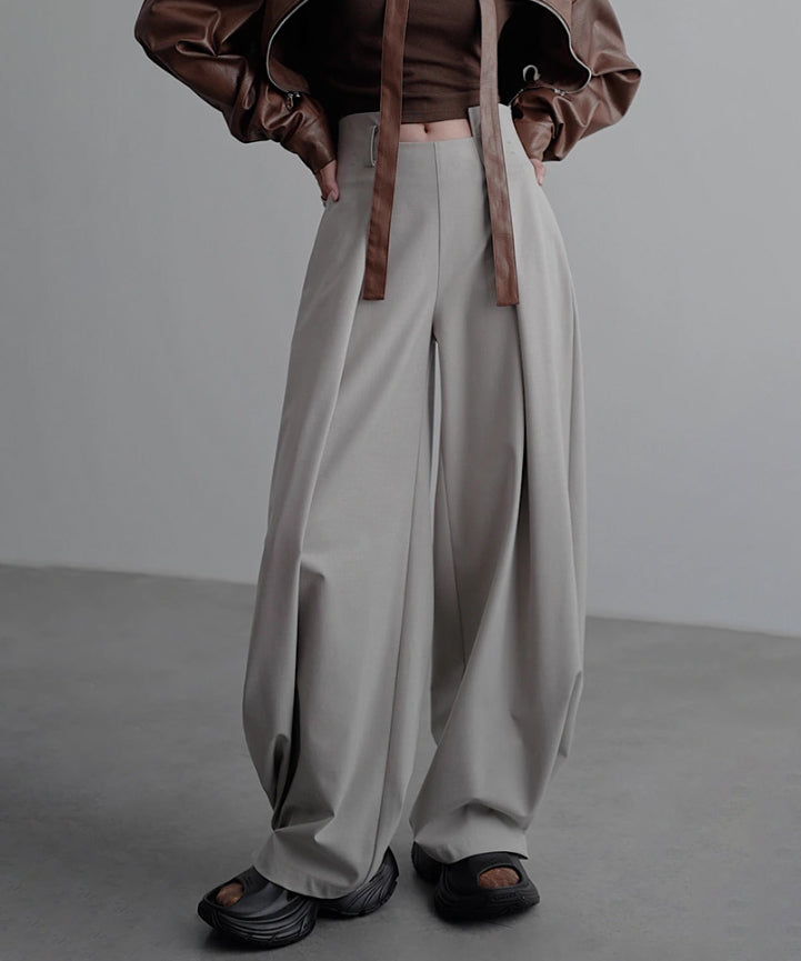 Side High Waist Tuck Pants