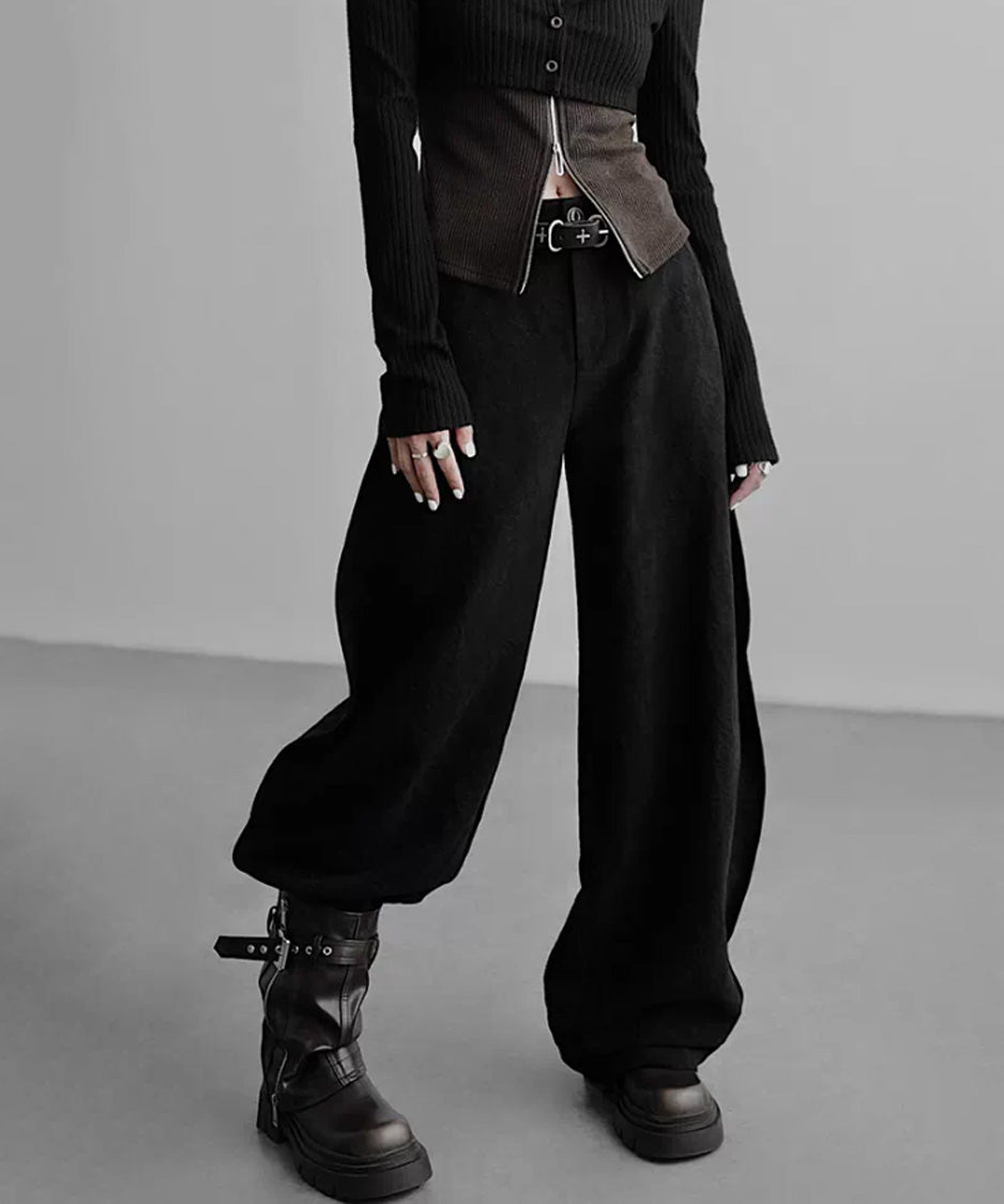 Thorn Embroidery Volume Wide Pants