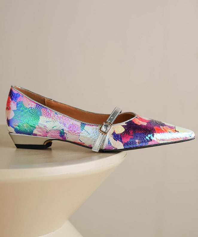 Floral Pointed Buckle Flat