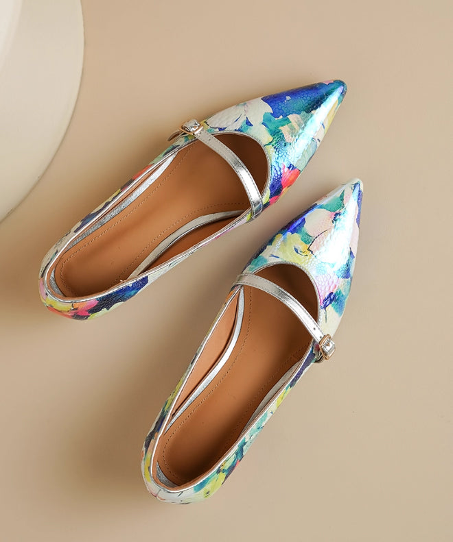 Floral Pointed Buckle Flat