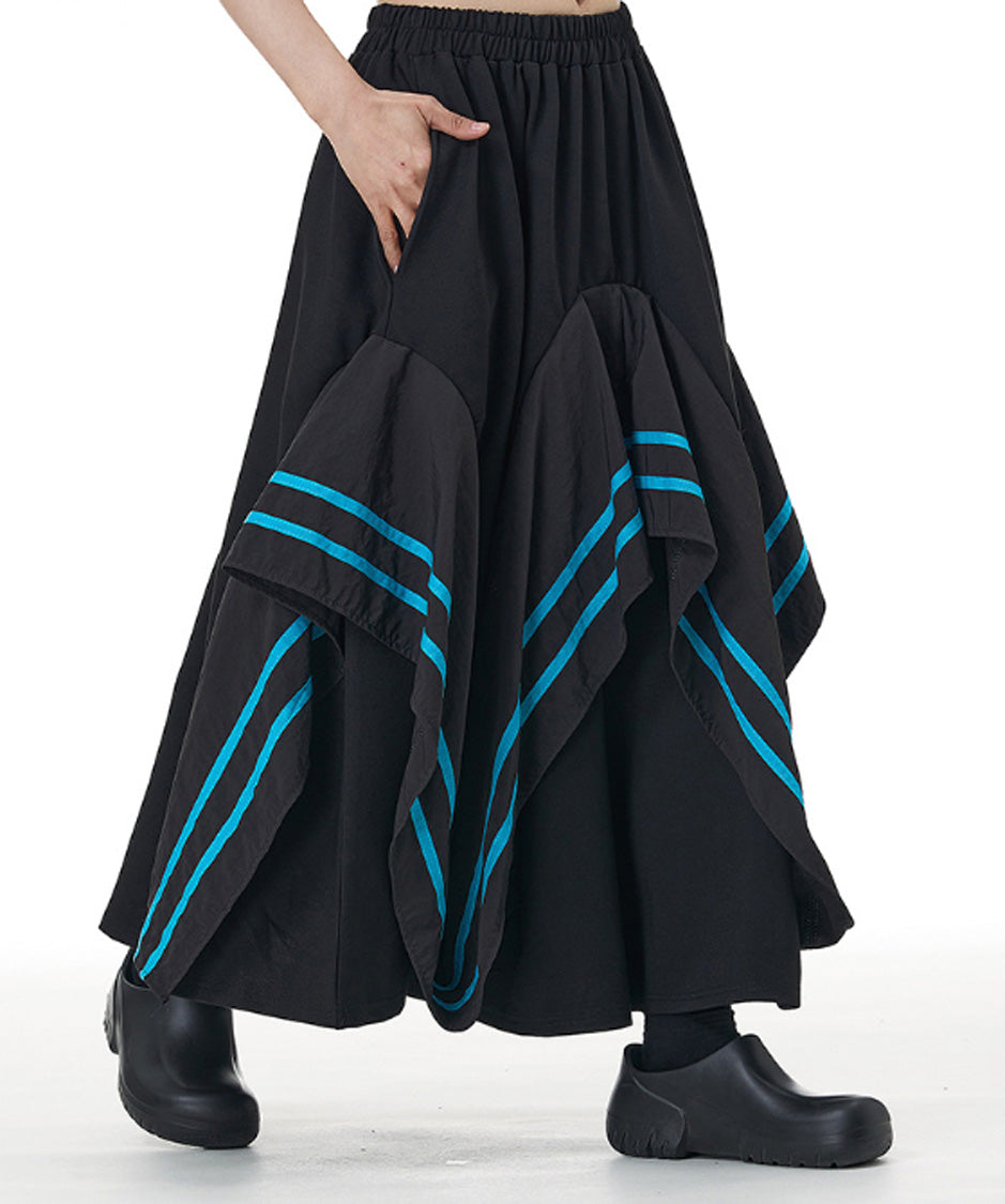 Tape Line Draped Volume Skirt
