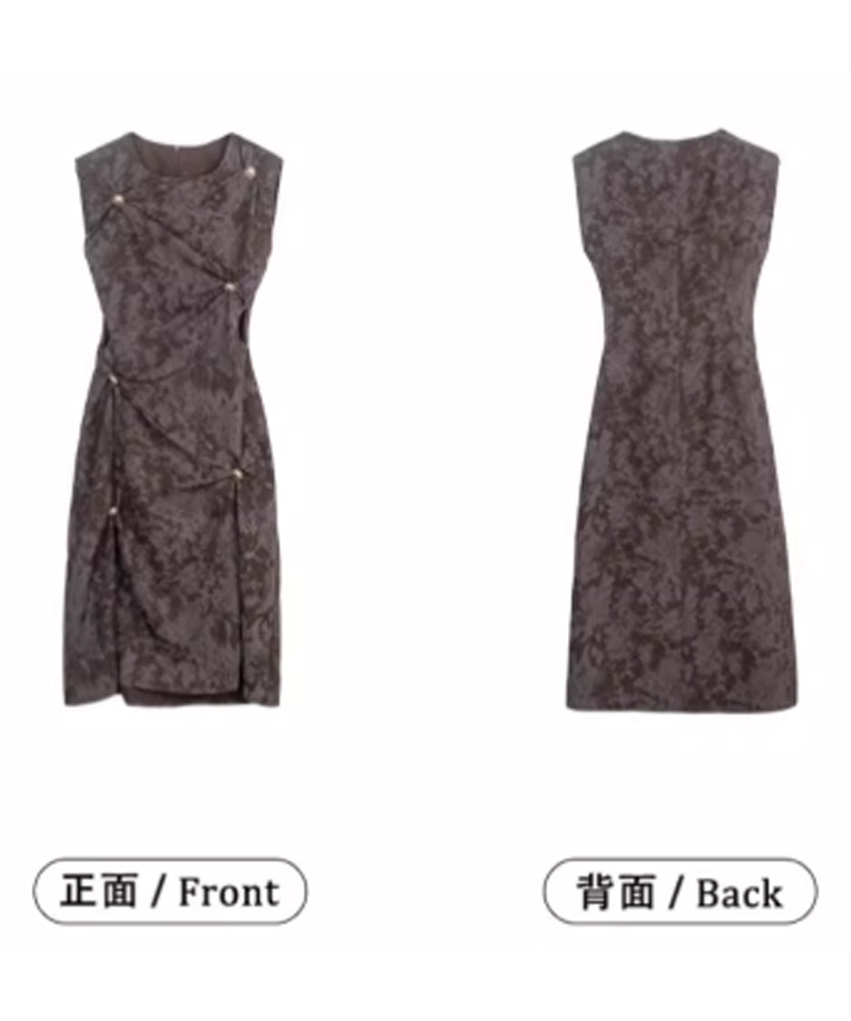 Shadow Pinch Dress
