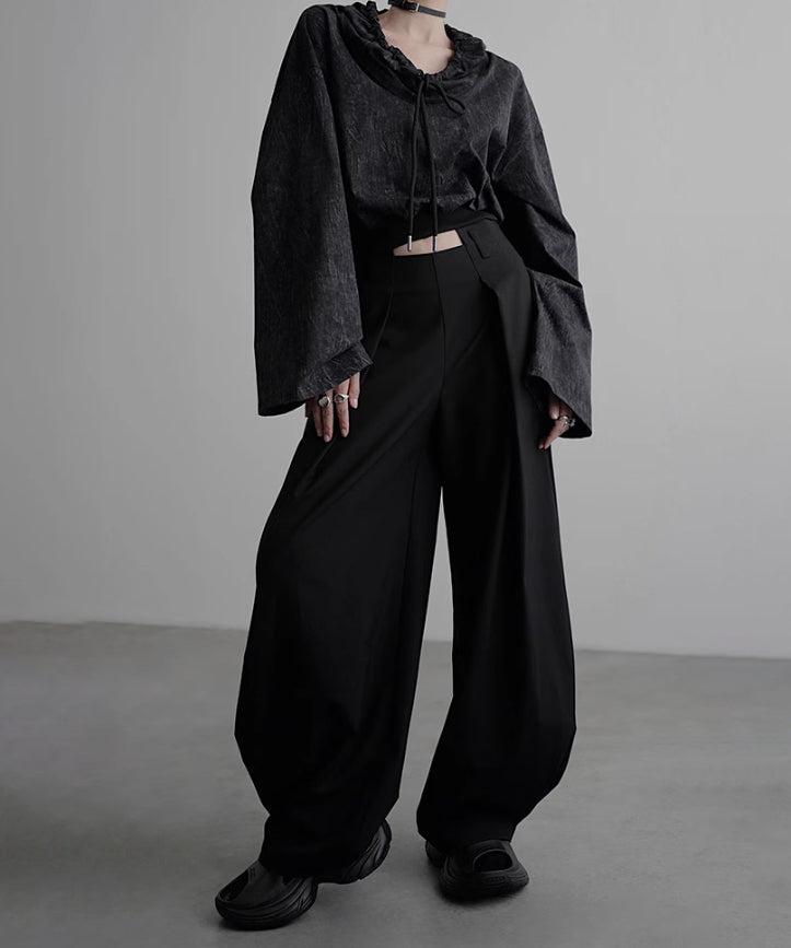 Side High Waist Tuck Pants
