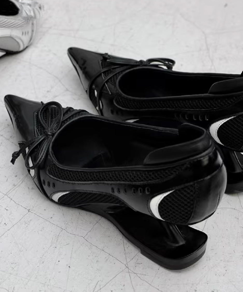 Void Curve Pumps