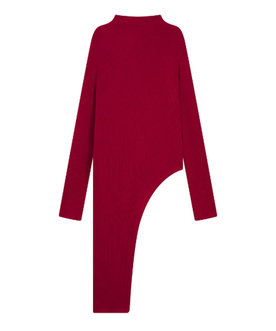 Curve Edge Knit Top