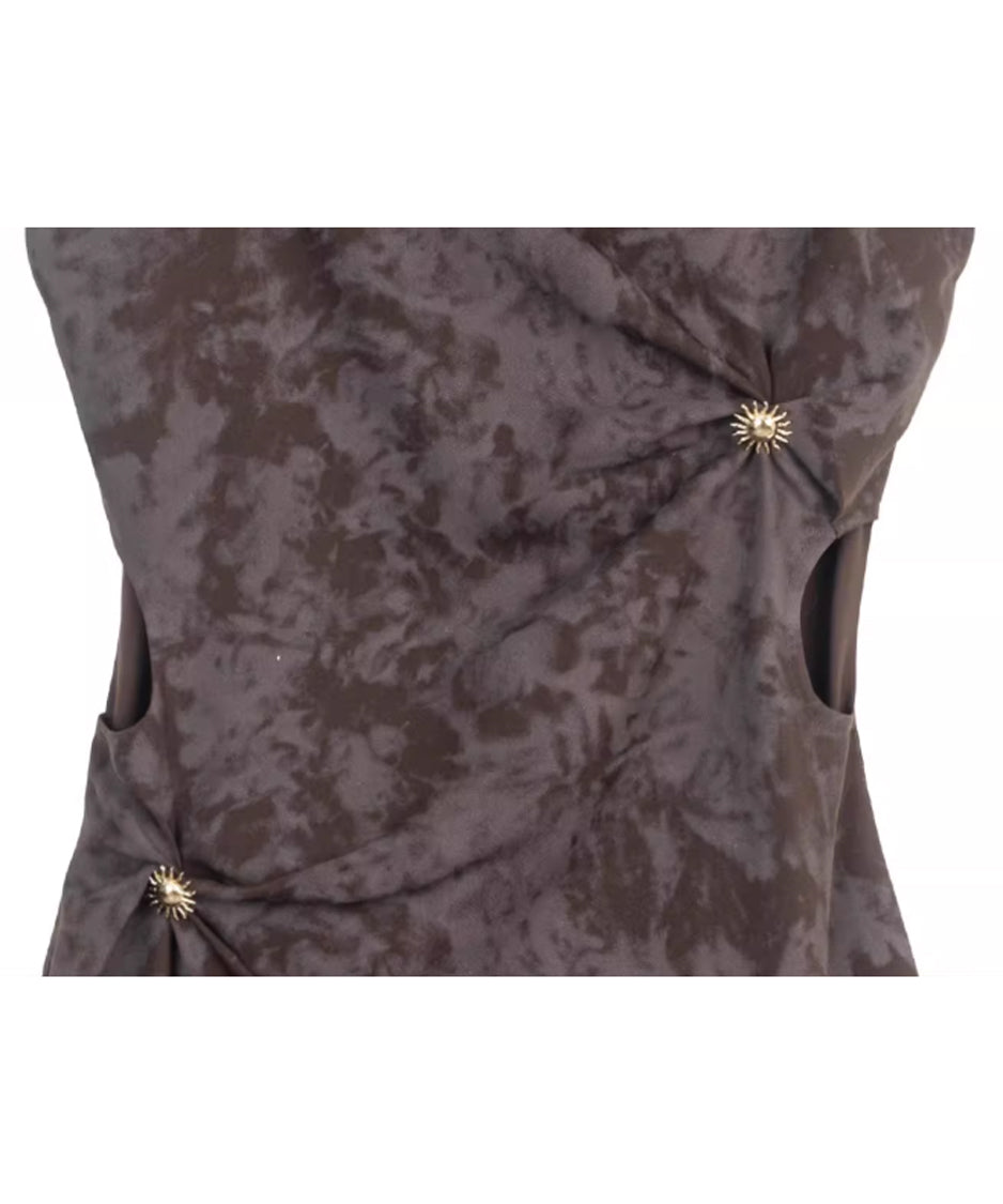 Shadow Pinch Dress