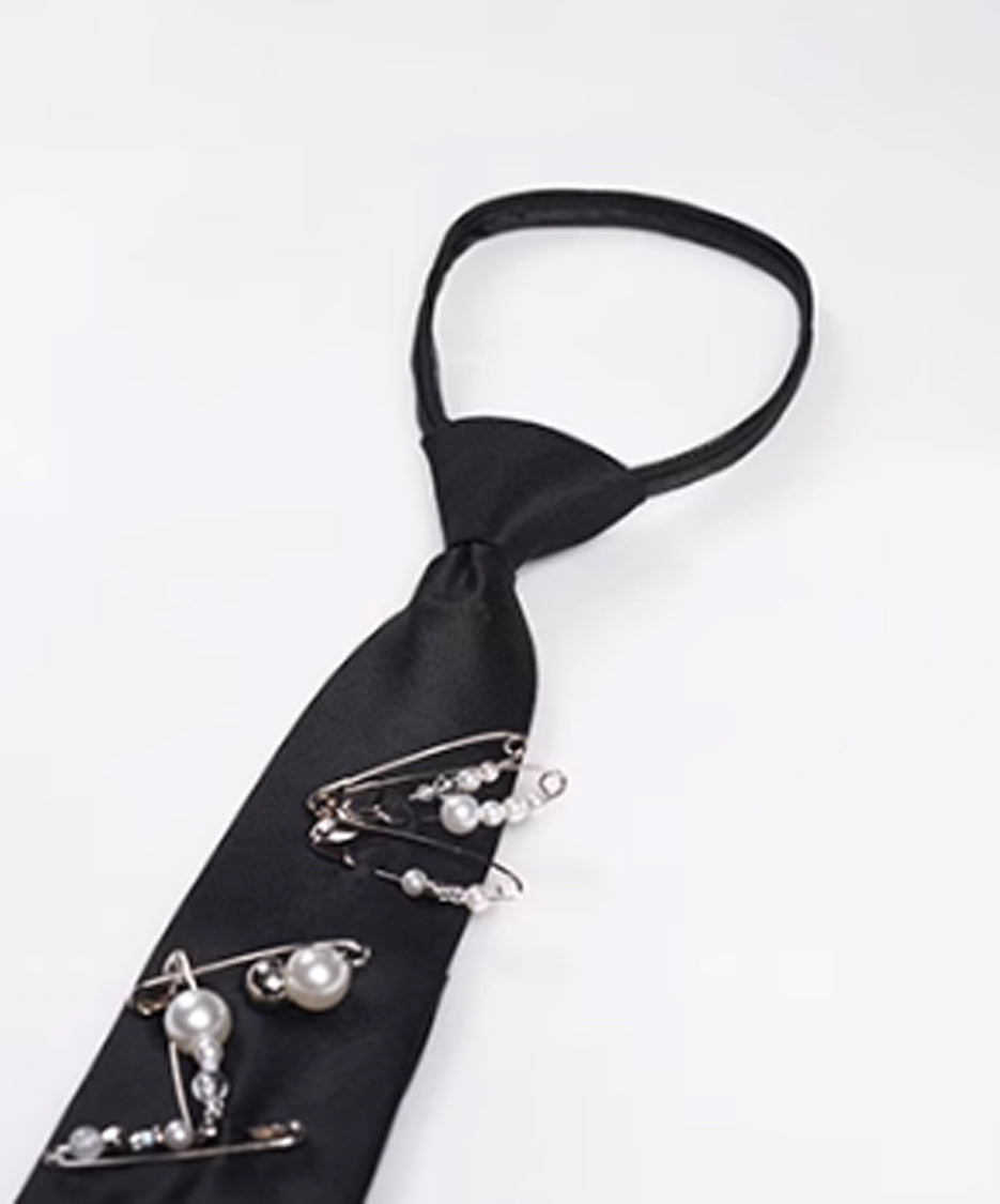 Pearl Pin Lazy Tie